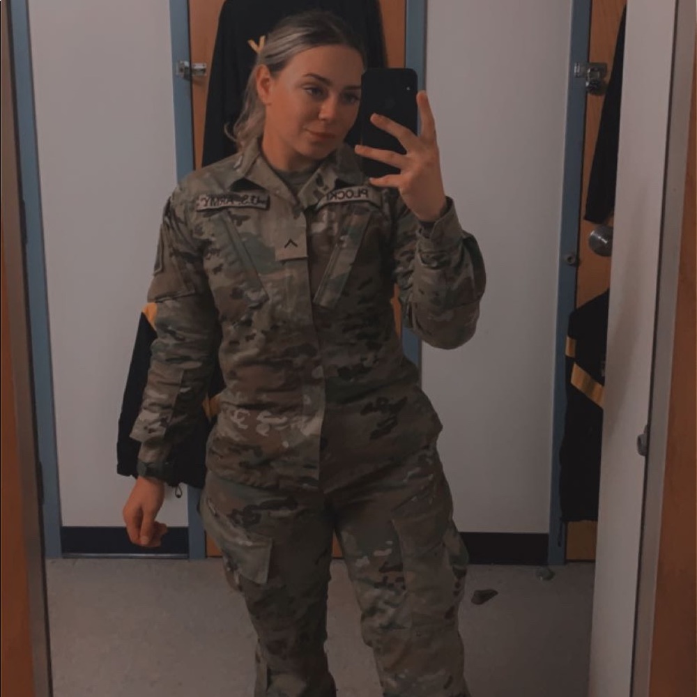 Meet your Posher, Vanessa